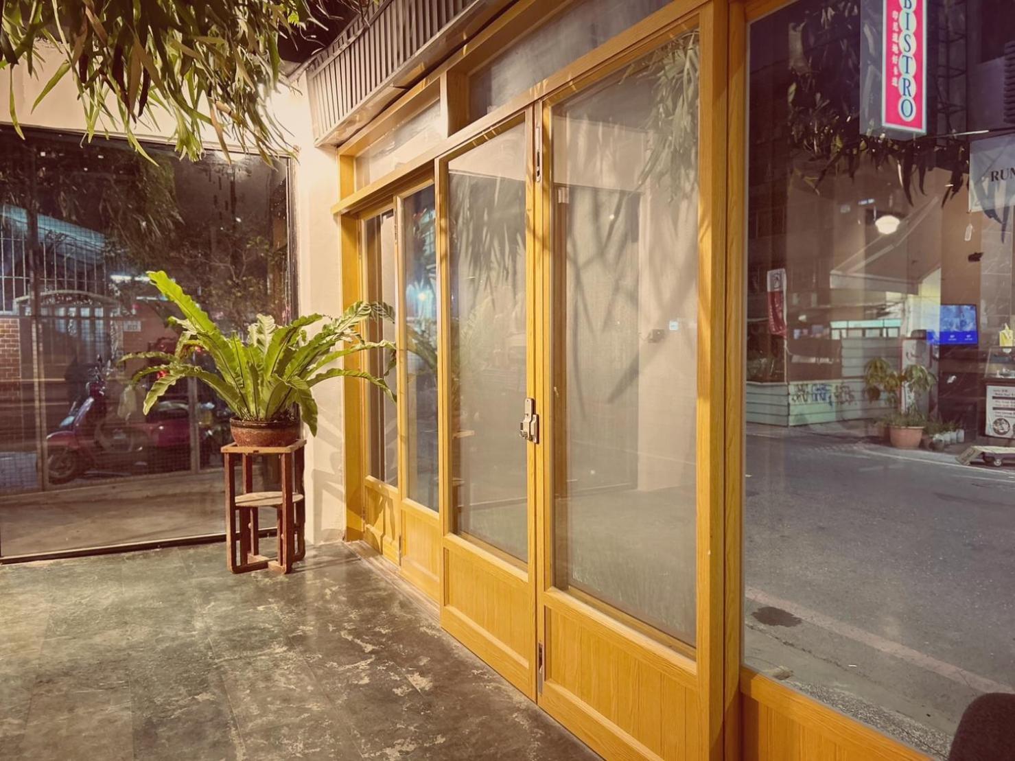 Yan Bin Hotel Tainan Exterior foto